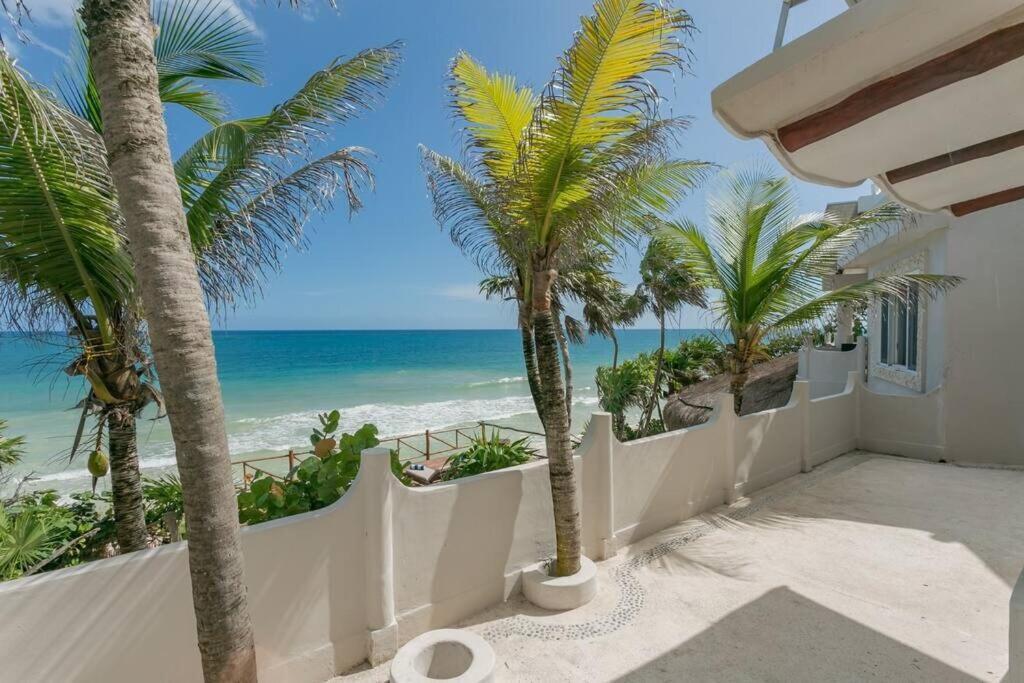 Luxury 5-Br Beachfront Home In Tulum Casa Sofia Gato Экстерьер фото